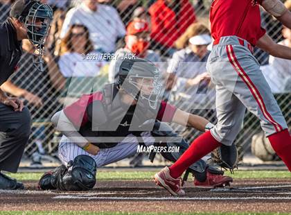 Thumbnail 2 in Orange Lutheran @ JSerra Catholic photogallery.