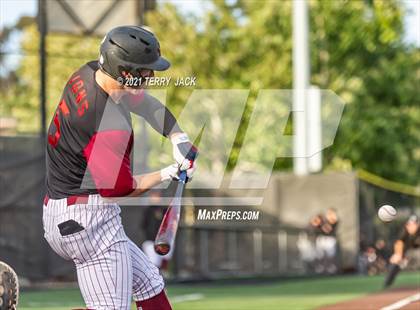 Thumbnail 3 in Orange Lutheran @ JSerra Catholic photogallery.