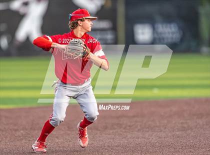 Thumbnail 2 in Orange Lutheran @ JSerra Catholic photogallery.