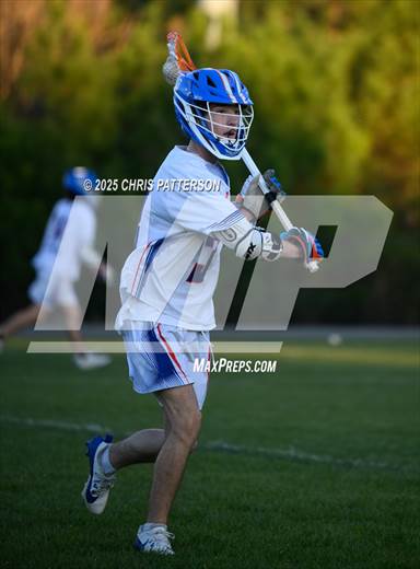 null - Photo 01