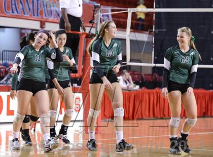 Thumbnail 3 in Carson vs. Cardinal Gibbons (NCHSAA 3A Final) photogallery.