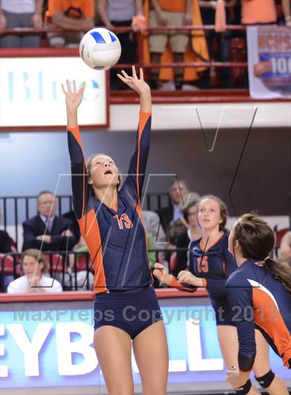 Thumbnail 2 in Carson vs. Cardinal Gibbons (NCHSAA 3A Final) photogallery.