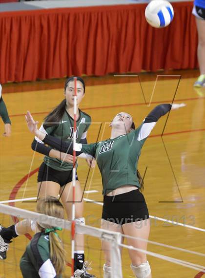 Thumbnail 1 in Carson vs. Cardinal Gibbons (NCHSAA 3A Final) photogallery.