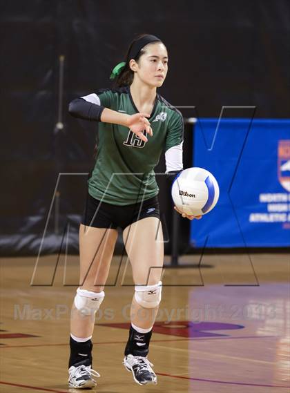 Thumbnail 2 in Carson vs. Cardinal Gibbons (NCHSAA 3A Final) photogallery.