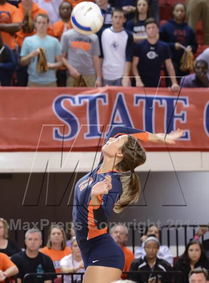Thumbnail 1 in Carson vs. Cardinal Gibbons (NCHSAA 3A Final) photogallery.