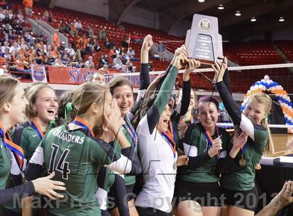 Thumbnail 1 in Carson vs. Cardinal Gibbons (NCHSAA 3A Final) photogallery.