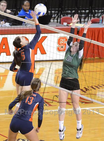 Thumbnail 1 in Carson vs. Cardinal Gibbons (NCHSAA 3A Final) photogallery.