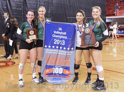 Thumbnail 3 in Carson vs. Cardinal Gibbons (NCHSAA 3A Final) photogallery.