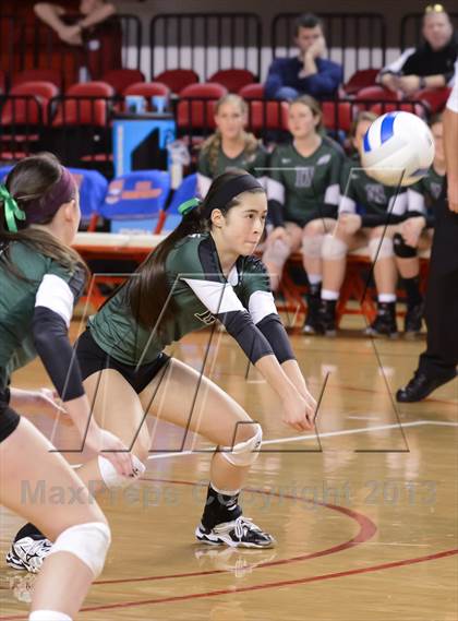 Thumbnail 1 in Carson vs. Cardinal Gibbons (NCHSAA 3A Final) photogallery.