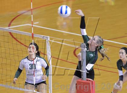 Thumbnail 3 in Carson vs. Cardinal Gibbons (NCHSAA 3A Final) photogallery.