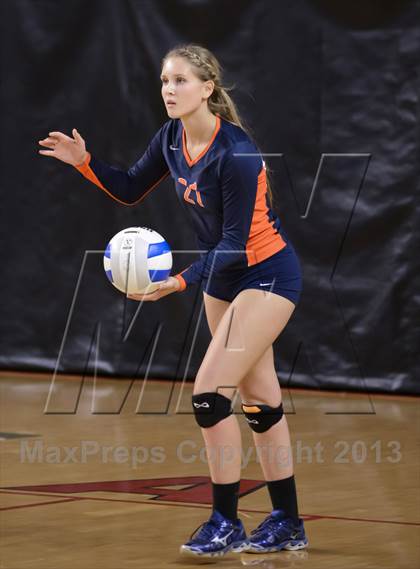 Thumbnail 2 in Carson vs. Cardinal Gibbons (NCHSAA 3A Final) photogallery.