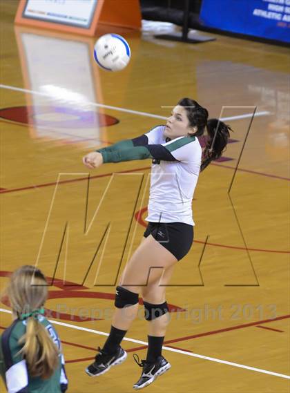 Thumbnail 2 in Carson vs. Cardinal Gibbons (NCHSAA 3A Final) photogallery.