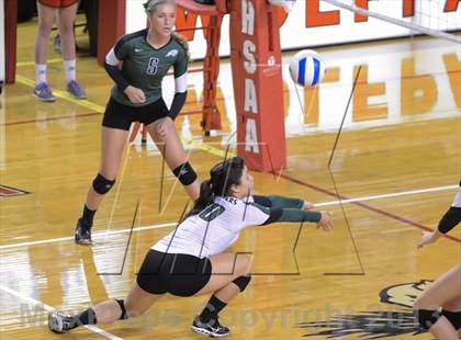 Thumbnail 2 in Carson vs. Cardinal Gibbons (NCHSAA 3A Final) photogallery.