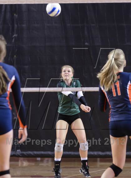 Thumbnail 3 in Carson vs. Cardinal Gibbons (NCHSAA 3A Final) photogallery.