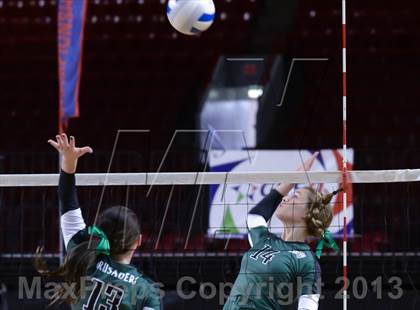 Thumbnail 1 in Carson vs. Cardinal Gibbons (NCHSAA 3A Final) photogallery.