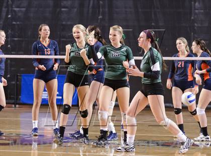 Thumbnail 2 in Carson vs. Cardinal Gibbons (NCHSAA 3A Final) photogallery.
