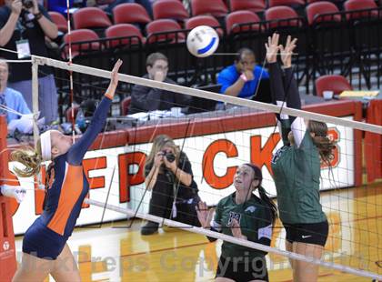 Thumbnail 2 in Carson vs. Cardinal Gibbons (NCHSAA 3A Final) photogallery.