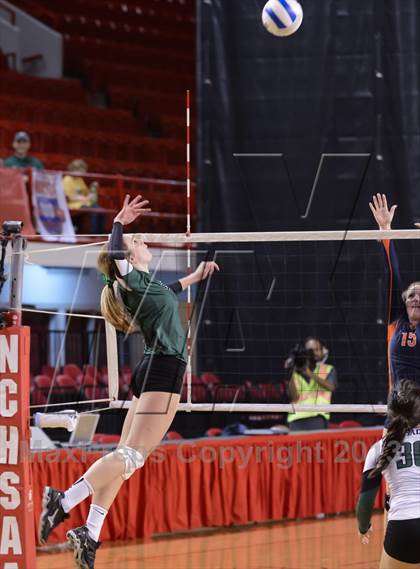 Thumbnail 1 in Carson vs. Cardinal Gibbons (NCHSAA 3A Final) photogallery.