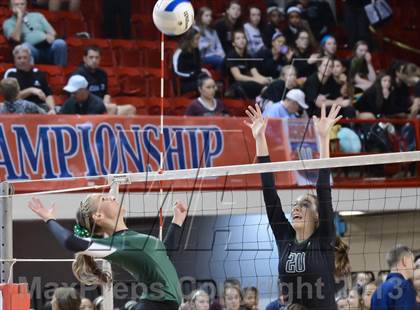 Thumbnail 1 in Carson vs. Cardinal Gibbons (NCHSAA 3A Final) photogallery.