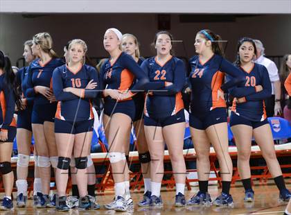 Thumbnail 2 in Carson vs. Cardinal Gibbons (NCHSAA 3A Final) photogallery.