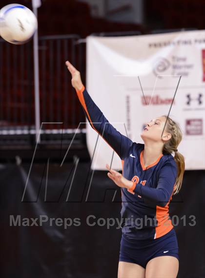 Thumbnail 1 in Carson vs. Cardinal Gibbons (NCHSAA 3A Final) photogallery.
