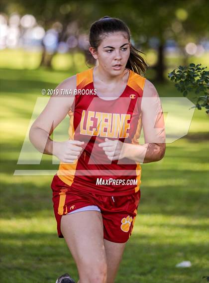 Thumbnail 3 in Coastal Cross Country Meet photogallery.