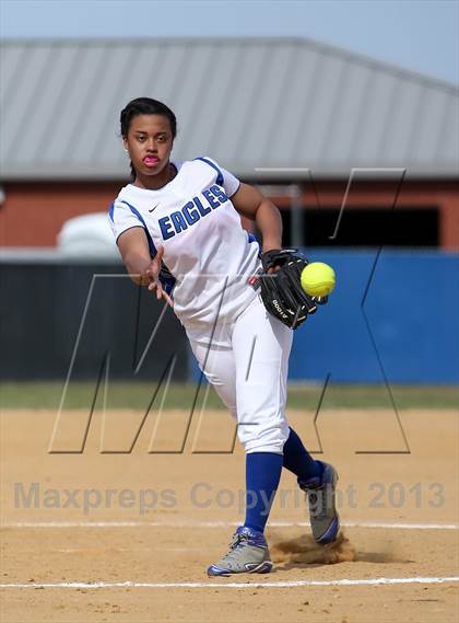 Thumbnail 1 in Ocean Lakes @ Landstown photogallery.
