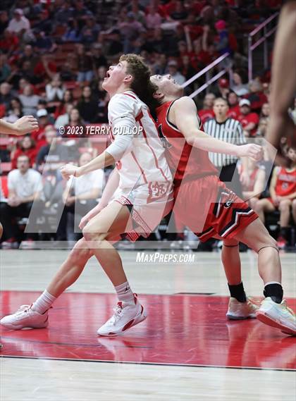Thumbnail 3 in Manti vs. Grantsville (UHSAA 3A Semifinal) photogallery.