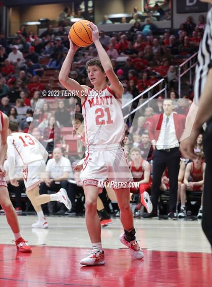 Thumbnail 3 in Manti vs. Grantsville (UHSAA 3A Semifinal) photogallery.