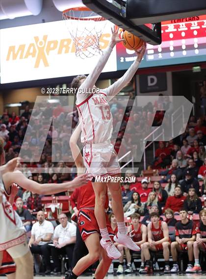 Thumbnail 2 in Manti vs. Grantsville (UHSAA 3A Semifinal) photogallery.