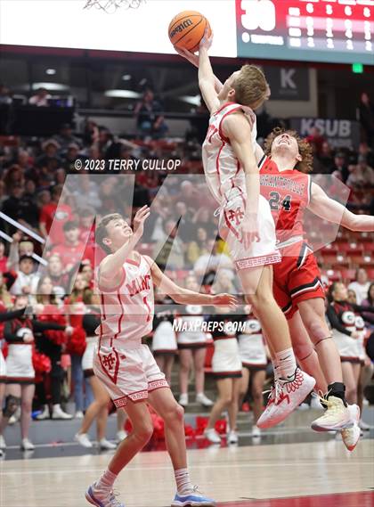 Thumbnail 2 in Manti vs. Grantsville (UHSAA 3A Semifinal) photogallery.