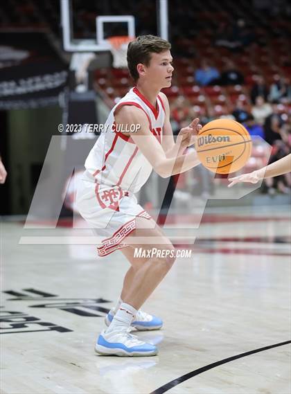 Thumbnail 2 in Manti vs. Grantsville (UHSAA 3A Semifinal) photogallery.
