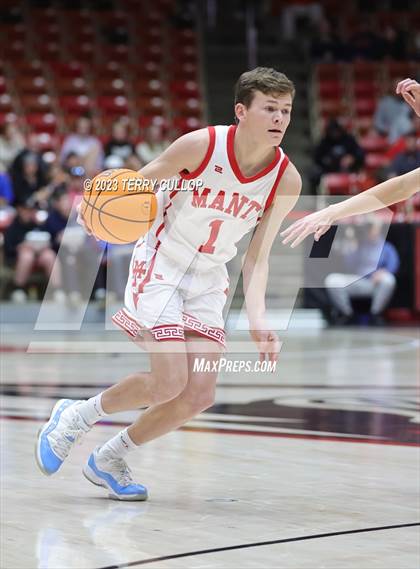 Thumbnail 3 in Manti vs. Grantsville (UHSAA 3A Semifinal) photogallery.