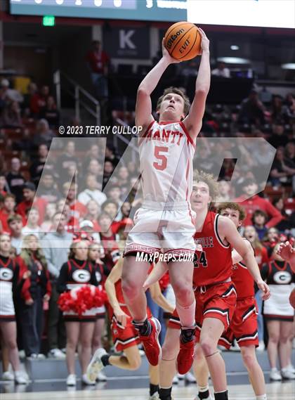 Thumbnail 2 in Manti vs. Grantsville (UHSAA 3A Semifinal) photogallery.