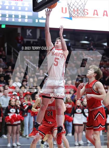 Thumbnail 2 in Manti vs. Grantsville (UHSAA 3A Semifinal) photogallery.