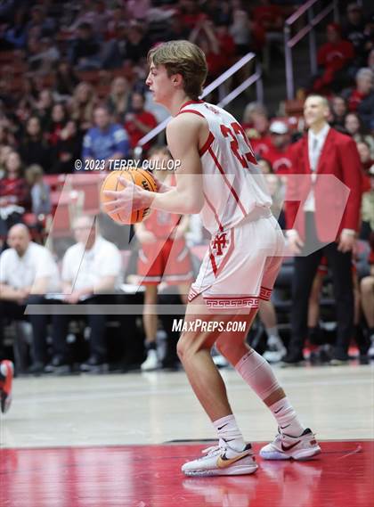 Thumbnail 1 in Manti vs. Grantsville (UHSAA 3A Semifinal) photogallery.