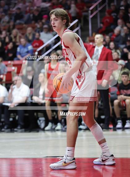 Thumbnail 2 in Manti vs. Grantsville (UHSAA 3A Semifinal) photogallery.