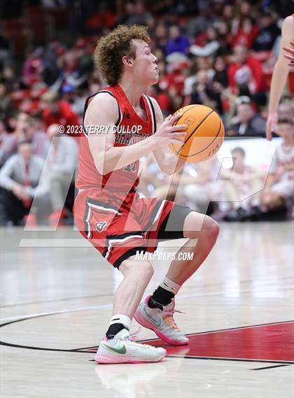 Thumbnail 3 in Manti vs. Grantsville (UHSAA 3A Semifinal) photogallery.