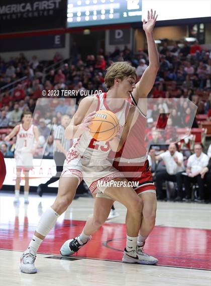Thumbnail 2 in Manti vs. Grantsville (UHSAA 3A Semifinal) photogallery.