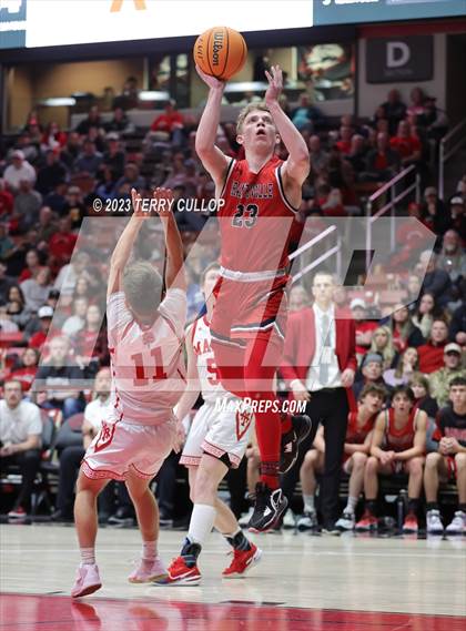 Thumbnail 2 in Manti vs. Grantsville (UHSAA 3A Semifinal) photogallery.