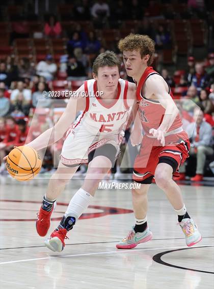 Thumbnail 3 in Manti vs. Grantsville (UHSAA 3A Semifinal) photogallery.