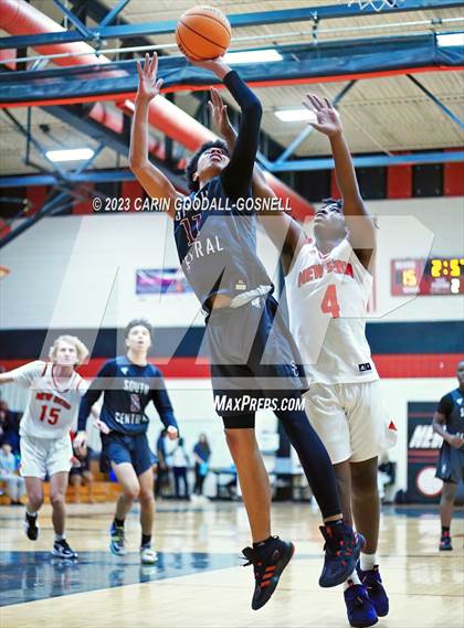 Thumbnail 1 in South Central @ New Bern photogallery.