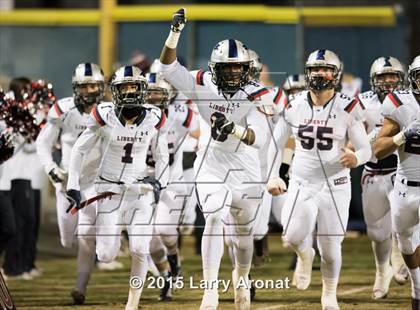 Thumbnail 3 in Liberty vs. Clovis photogallery.