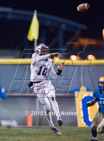 Thumbnail 3 in Liberty vs. Clovis photogallery.