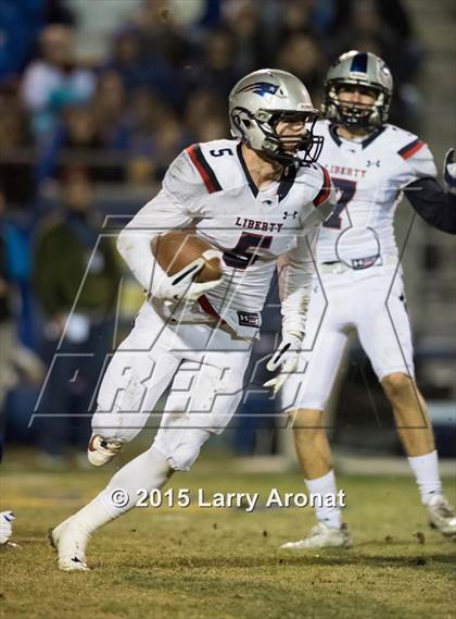 Thumbnail 1 in Liberty vs. Clovis photogallery.