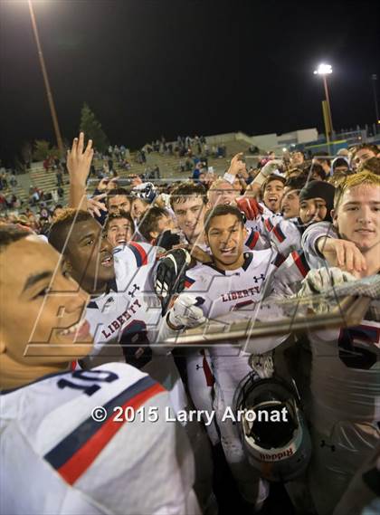 Thumbnail 2 in Liberty vs. Clovis photogallery.