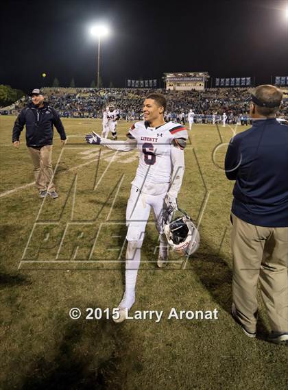 Thumbnail 3 in Liberty vs. Clovis photogallery.