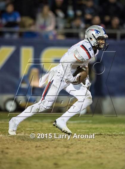 Thumbnail 2 in Liberty vs. Clovis photogallery.