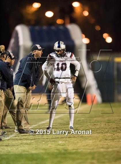 Thumbnail 2 in Liberty vs. Clovis photogallery.