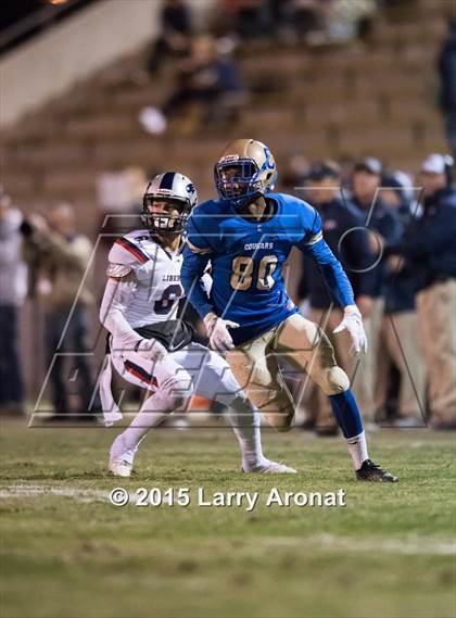 Thumbnail 2 in Liberty vs. Clovis photogallery.